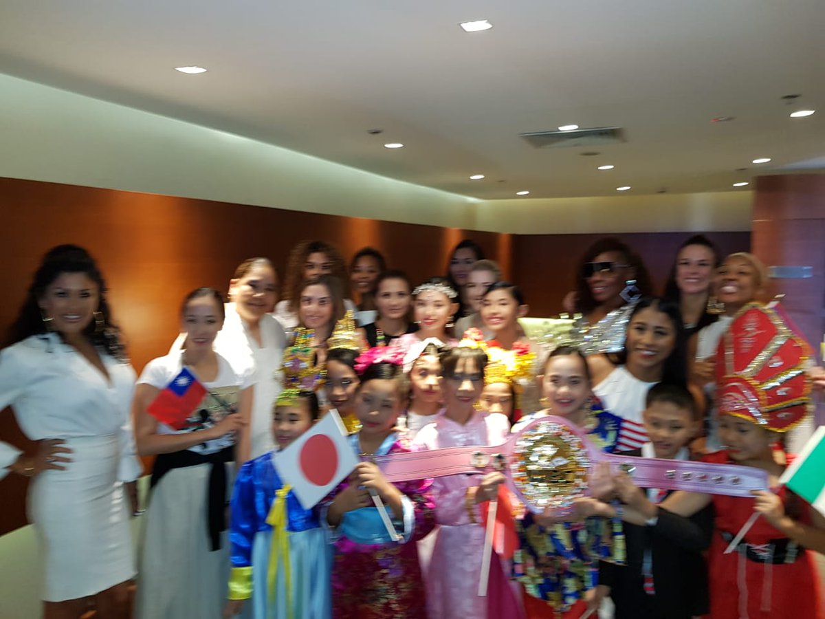 WBCBoxing's tweet photo. Opening Ceremony here in Manila for the 3rd Annual WBC Women's Convention! ๐ฅ๐ต๐ญ
๐ธ by @Nancy505
#WBCFemale #WBC #GreenBelt #HopeAndGlory #BoxingInspires https://t.co/cOUg5bbH3S