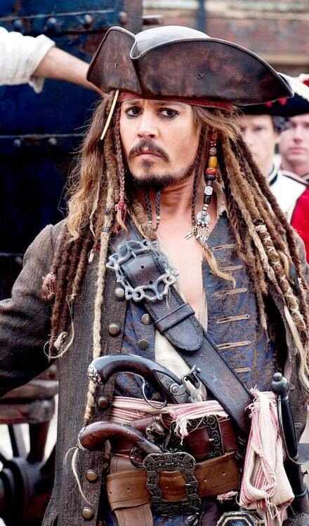 Anothai29's tweet photo. ไม่พูดถึงคนนี้ไม่ได้แล้ว johnny depp เฮียเป็นทุกๆอย่างให้แล้วจริงๆ❤ 
#FantasticBeasts    #FantasticBeasts2  (มีต่อ) https://t.co/XeDVjfoJ9N