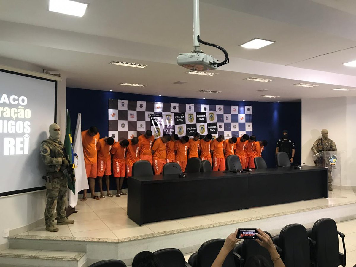 ambientalpmgo's tweet photo. Draco cumpre 58 mandados de prisão e desarticula facção do PCC em Goiás. #SSPGO https://t.co/eHjl5G6SER