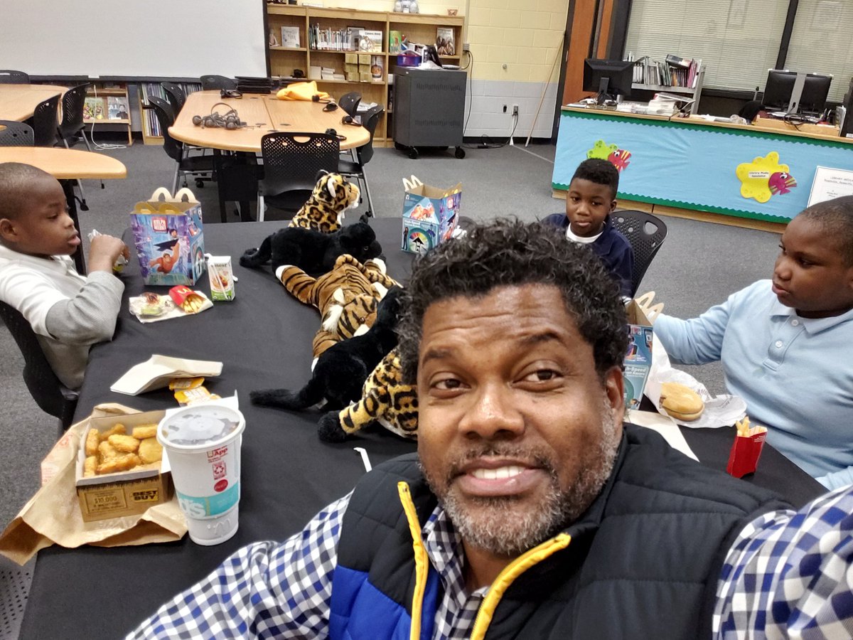 Martin Luther King Elementary School tweet media