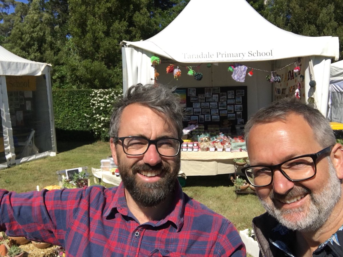 TaradalePS's tweet image. Chris and Marcus are ready for the onslaught at our stall at the #Stonefields open garden weekend for the @SAKGF
