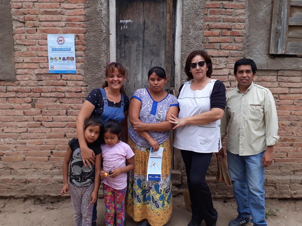 Carlos_Rueda_'s tweet photo. #SOMOSCAI22
#LaGranMareaAzulCPPS 
@fguillesaavedra @lescano_marite @aniberruezo @patriciapinasco @larubita70 @OscarGhillione 
#SinCriaderosNoHayMosquitosYSinMosquitoNoHayDengueZicaYChicungunya https://t.co/UCr6gIV95A