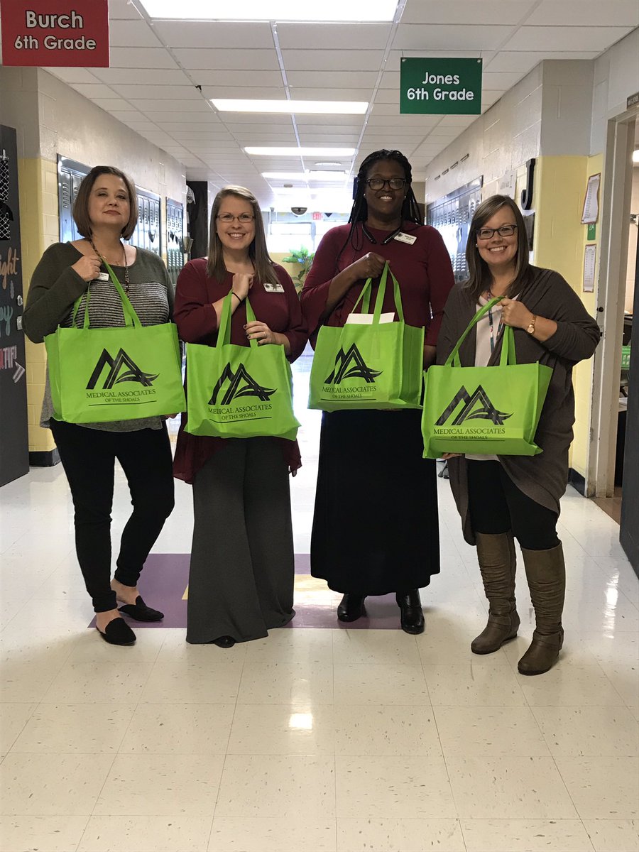 hhcollum's tweet photo. Shout out to Medical Associates of the Shoals for donating teacher supplies. Thank you so much. @medicalassoc https://t.co/26SrYt5lUm