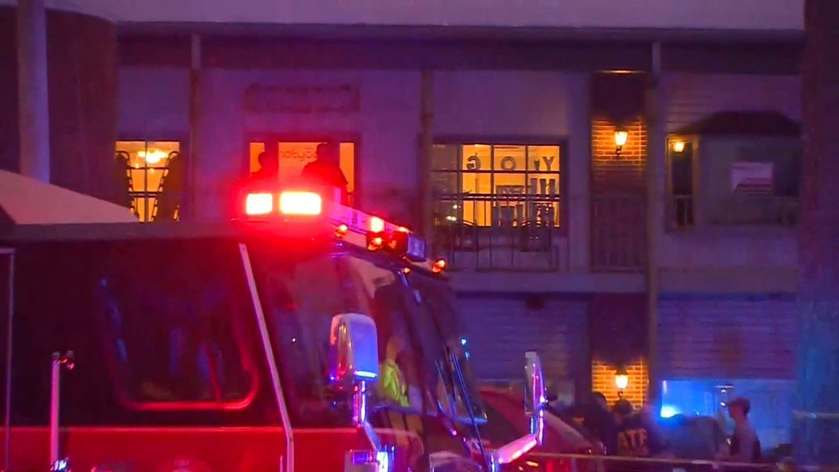 Yoga studio shooting hero to get $30,000 for law school bit.ly/2FsNZB6?utm_so… https://t.co/nunfW4lYIA