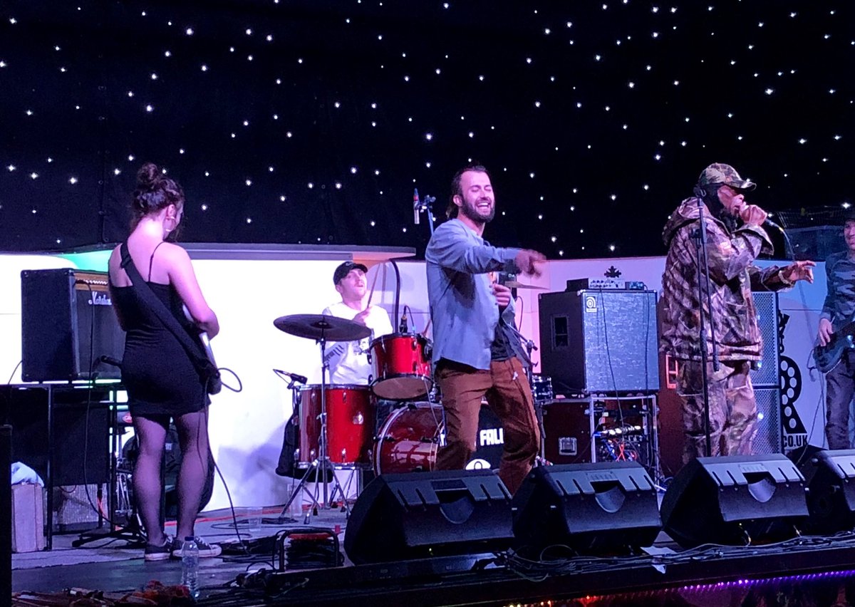 Gaitor62's tweet photo. @rootednbooted knocked it out of the park last night @ZoesPlaceCov charity function 😉👏👏
@CovMusicM @Coventry2021 @2tonev https://t.co/HOIqmWZHZs