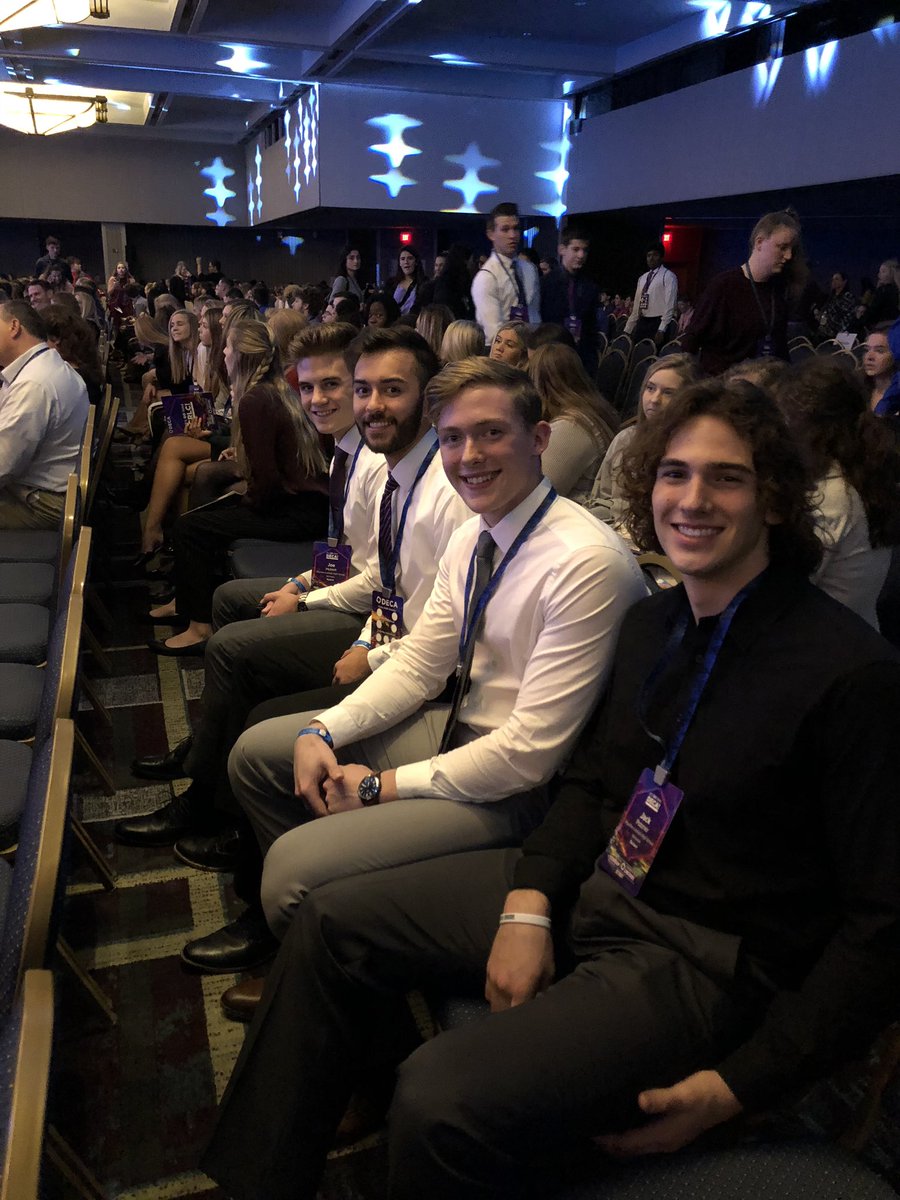 plhsdeca's tweet photo. Papio DECA is ready for it! Opening session! #crstrong #crlc2018 @CRLC2018 https://t.co/qwqkHERNIa