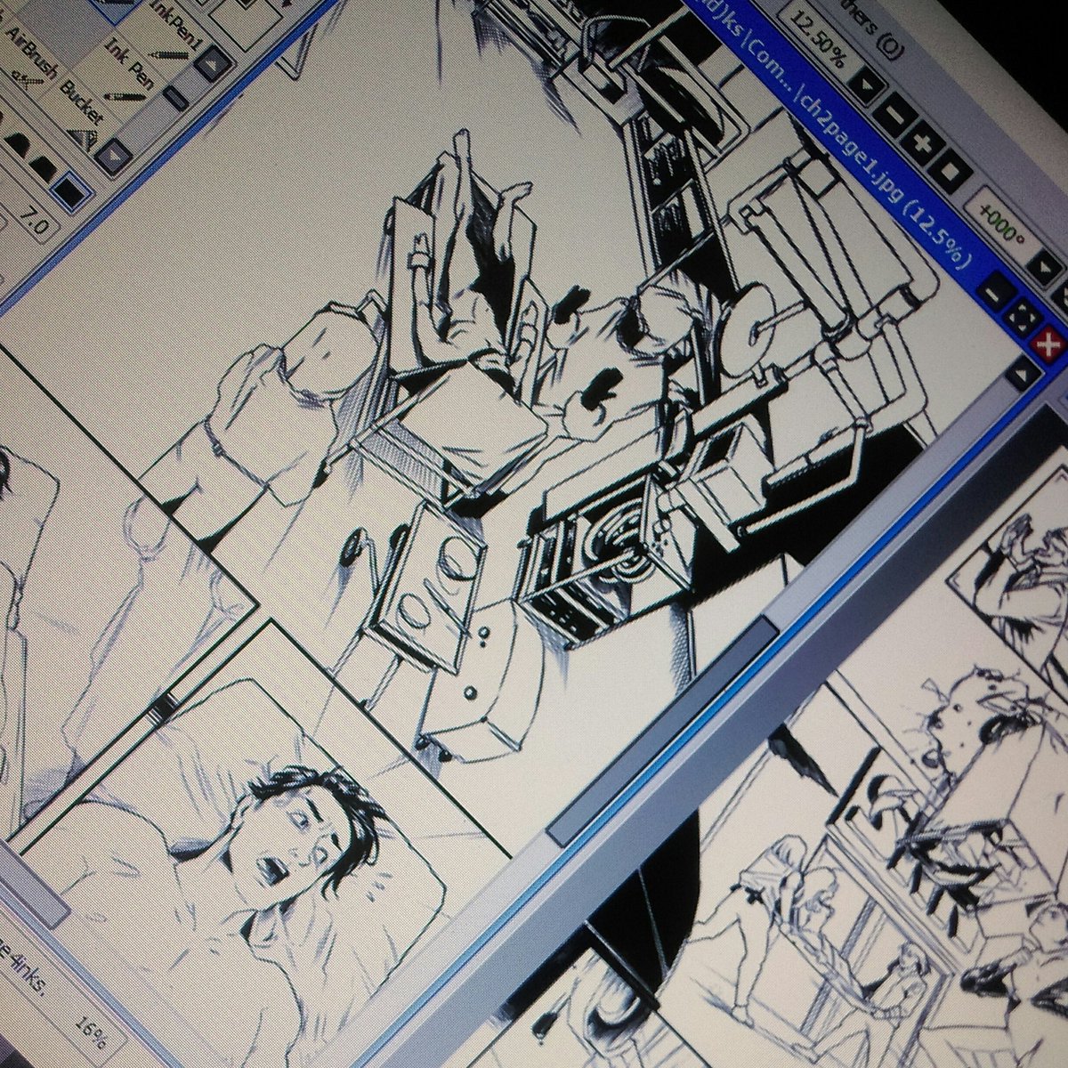 TheBlackWolf94's tweet image. Working on two #comics at the same time ✌ #ripVal #comicbooks #indiecomics #smallpress #makecomics #comicart #illustration #wip #artistsontwitter