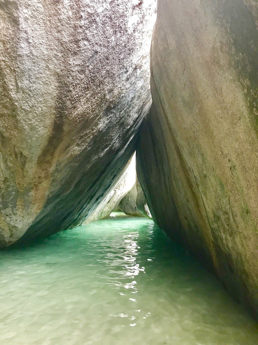 ashley4706's tweet image. Had a great day swimming and snorkeling in the BVIs on a private charter with @LocalLegendVI and Cpt. Chris Klein. We even got to see his father who is an Olympian wind surfer doing some sweet tricks!  #USVI #BVI #LocalLegendCharters