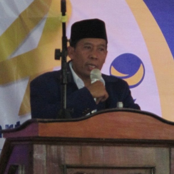 Salam restorasi semangat membangun negri.
Ijinkan kami Drs.Fadholi Anggota #dprri Fraksi <a href="/NasDem/">Partai NasDem</a> melanjutkan perjuangan ini bersama rakyat DAPIL1 @twit_jawatengah .
<a href="/JatengPos/">Jateng Pos</a>
@SahabatFadholi
<a href="/NasDem/">Partai NasDem</a> <a href="/ganjarpranowo/">Ganjar Pranowo</a> <a href="/jokowi/">Joko Widodo</a> <a href="/InfoKendal/">IG @Kendalupdate</a> <a href="/KemenDesa/">Fast Track Travel</a>
#NasdemAntiMahar 
#SahabatFadholi