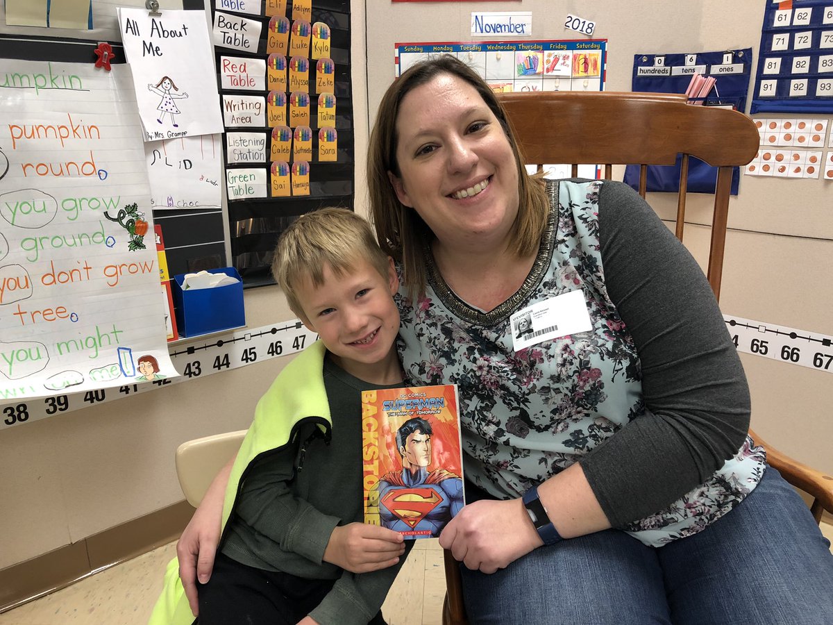 GramppBSE's tweet photo. We love having guest readers! #bulldogoftheweek @NBEbulldogs https://t.co/xNYki45qXy