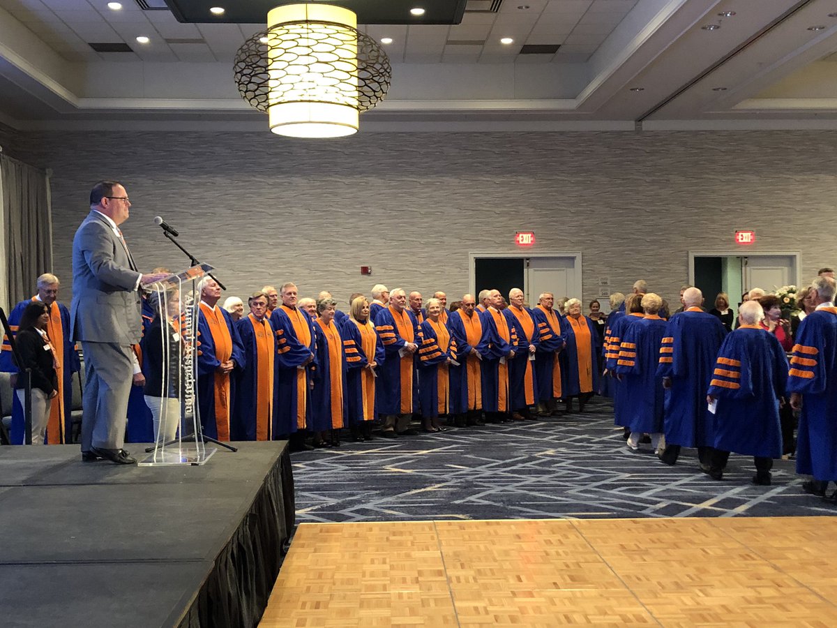 ufalumni's tweet photo. #GrandGuard #ClassOf1968 https://t.co/ctRCIGkg0Z