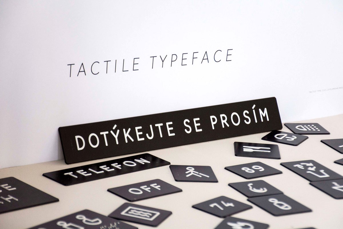 GrafickyDesign1's tweet photo. Převelice mnoho gratulujeme naší absolventce Markétě Oličové k zisku nejvyššího ocenění v rámci Národní ceny za studentský design 2018 (GRAND) a za cenu @aug_cz za její diplomovou práci Tactus Type! Jsme na tebe neskutečně hrdí 👏 #ncsd2018 #winner #Tactus
https://t.co/2D5uQqvOqg https://t.co/WN8jZD1y3m