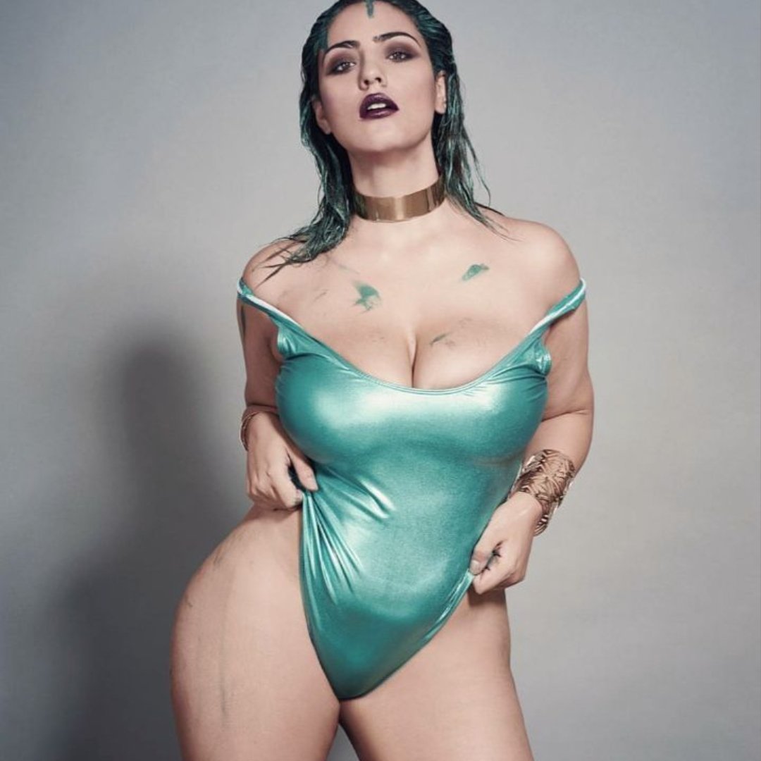 hotforcurves's tweet photo. Today's #DailyCurves! https://t.co/7TeCNVLma3