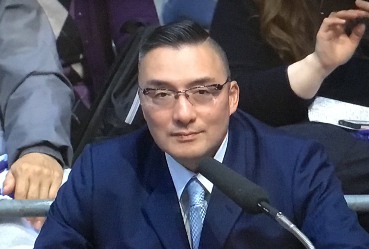 モクモク 大相撲中継 元寺尾 錣山親方のヘアスタイルにビックリ