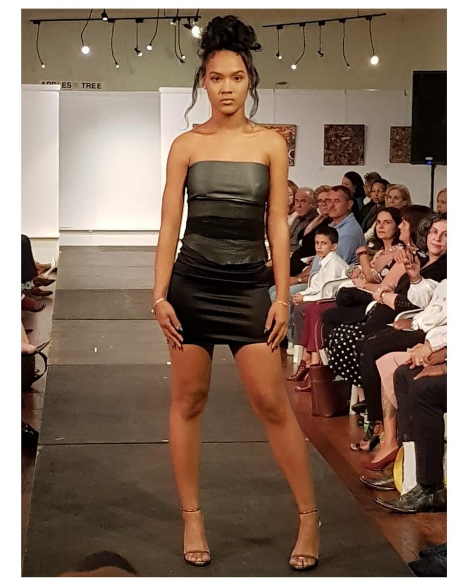 powergirltrina's tweet image. She #SLAYS!!!
Check out my niece rocking a  @_julianagibbons original on the #runway yesterday evening at the #Bermuda #Fashion Collective!! She stepped out of her comfort zone &amp;amp; slayed on the runway! Diamond I am so proud of you for taking on the #challenge! #model #beautiful