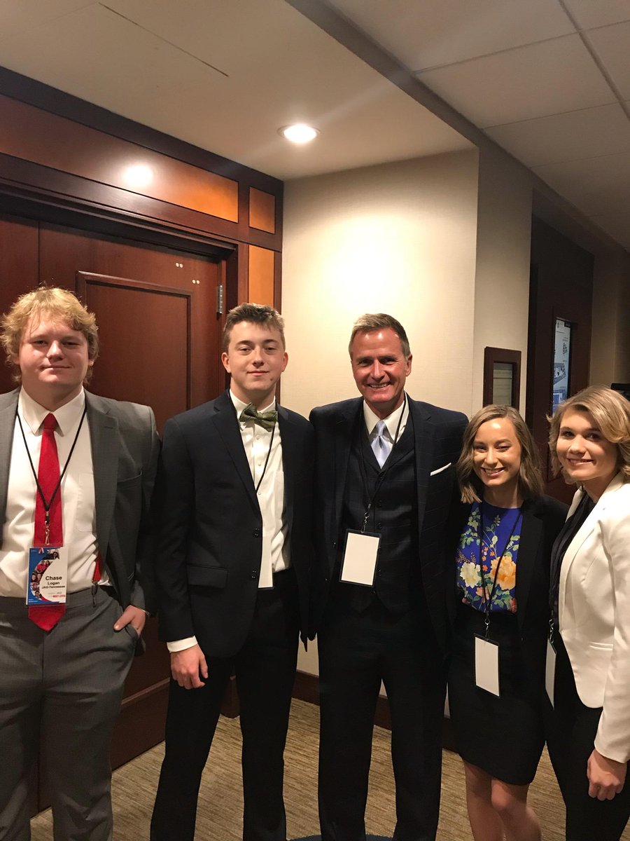 15,000 steps and so many wonderful lessons in Washington D.C. for this amazing group of JTG students. <a href="/creekwoodhs/">Creek Wood HS</a> <a href="/raylecomte/">Ray Lecomte</a> <a href="/DLWeeks83/">Danny L. Weeks, Ed.D.</a> @