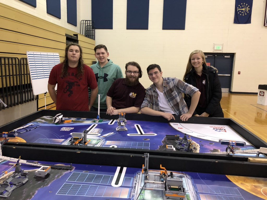 DaveBertoncini's tweet image. #NCITournament @MishawakaFIRST @MHS_Ravemen @marsh_mhs @MrModlin @MEF_SCM