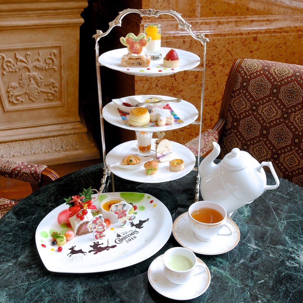 Mezzomikiのディズニーブログ ドリーマーズ ラウンジ ディズニー クリスマス18 アフタヌーンティーセット提供中 T Co Ogzvjumbh9 T Co Kjopspnzbg Twitter