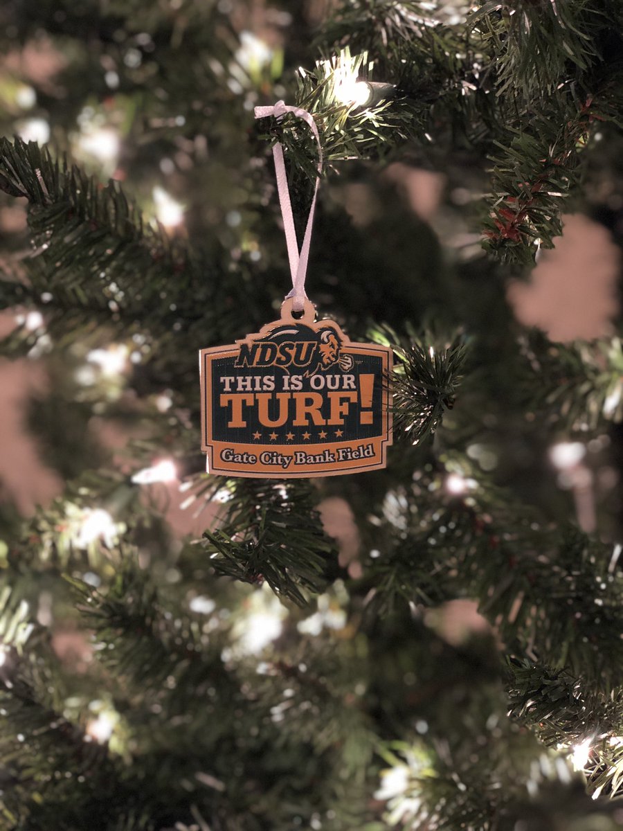 GateCityBank's tweet photo. 🤘Stop by our fun Gate City Bank Loves Fans Corner tomorrow! 
👉Get your @NDSUfootball ornament! 🎄 
👉Take a selfie at our #ThisIsOurTurf selfie booth!
👉Enter to win a 🏈 signed by Coach Klieman! 
https://t.co/R7A0lNxcZq 
#GoBison #BisonPride #GateCityBankField @NDSUathletics https://t.co/Xw4Iq3WYmy