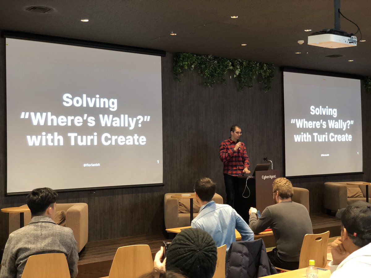 inamiy's tweet photo. Best spoiler presentation by @florianldt at #TokyoiOSMeetup https://t.co/whSiNTx6Pe