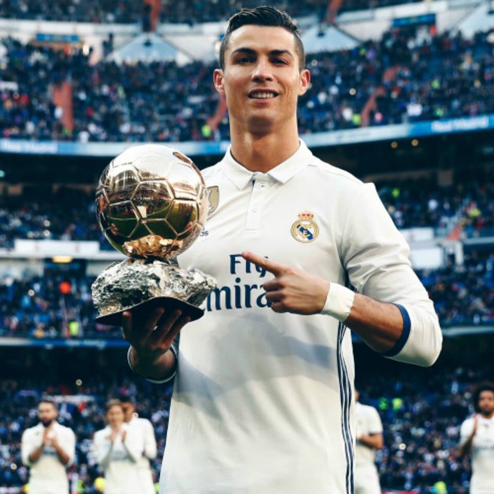 Panchoninho7's tweet photo. Cristiano Ronaldo is the ONLY player to score in all group stage matches in a single Champions League season (2017/18)
#CR7 #CristianoRonaldo #Ronaldo #BallonDOR #BestForAReason #UCL https://t.co/nq2PHVOgqg