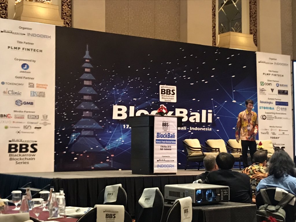 alexfe15's tweet photo. Attending #blockbali in #Indonesia is a unique chance to see a different perspective on #Crypto and #Blockchain from emerging markets and the energy is clearly present here with long term vision not affected by FUD and bearish crypto trading lately https://t.co/calEQi8936