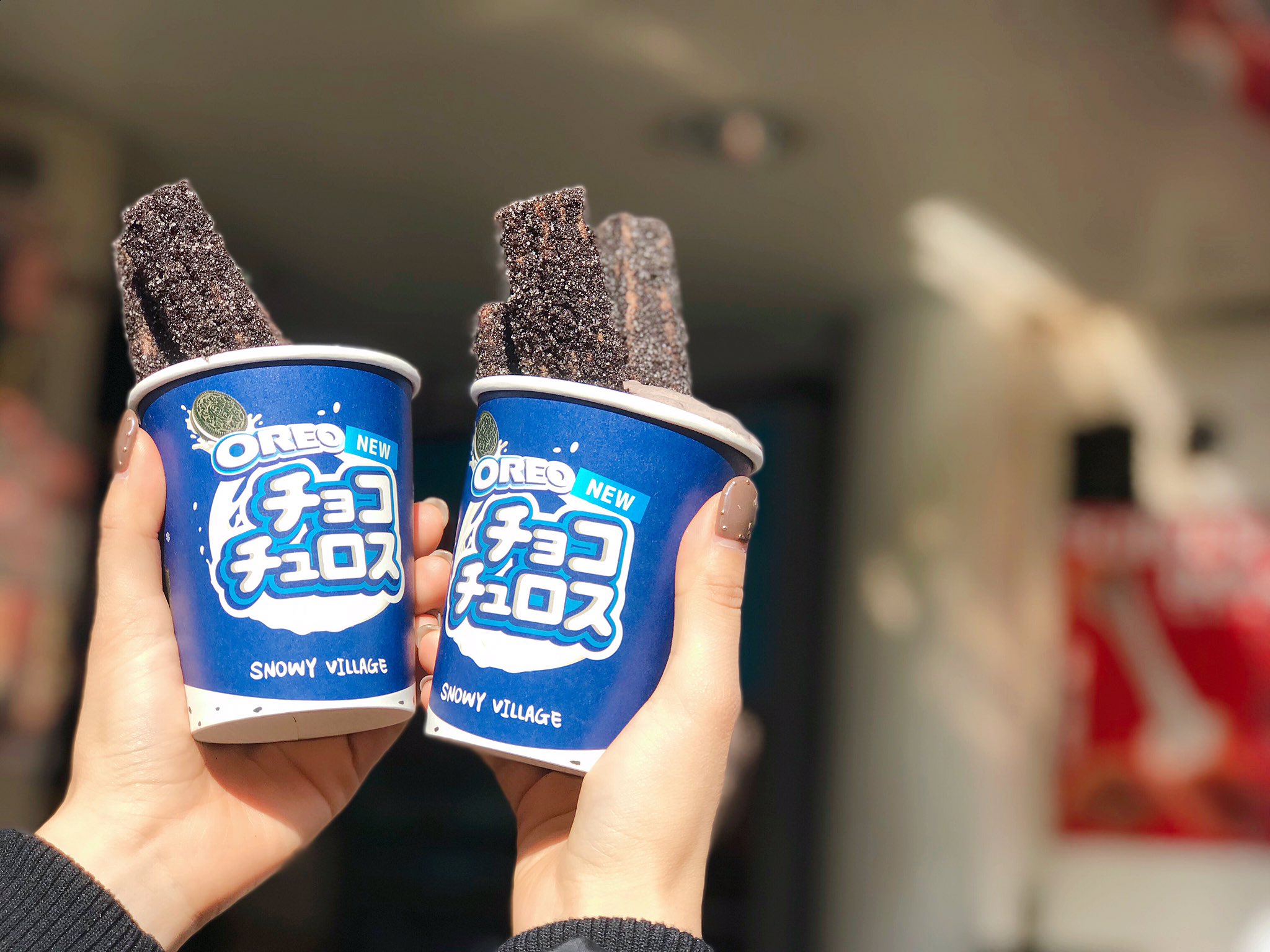 りょうくんグルメ まじでこの世の全てのオレオ好きに教えてあげたいんだが原宿のスノーウィビレッジには全ての人間を虜にする禁断の オレオチョコチュロスがある これがオレオクリームたっぷり超絶美味いからぜひ全国のオレオ好き オレオ