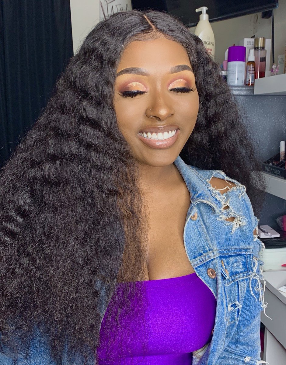 shelbskai's tweet photo. Who you booking with though π #Beatbyshelbs (yes my bestie fine as hell) @AsiaKai_ π€ͺπ€ͺ https://t.co/TjvgBxLyuC