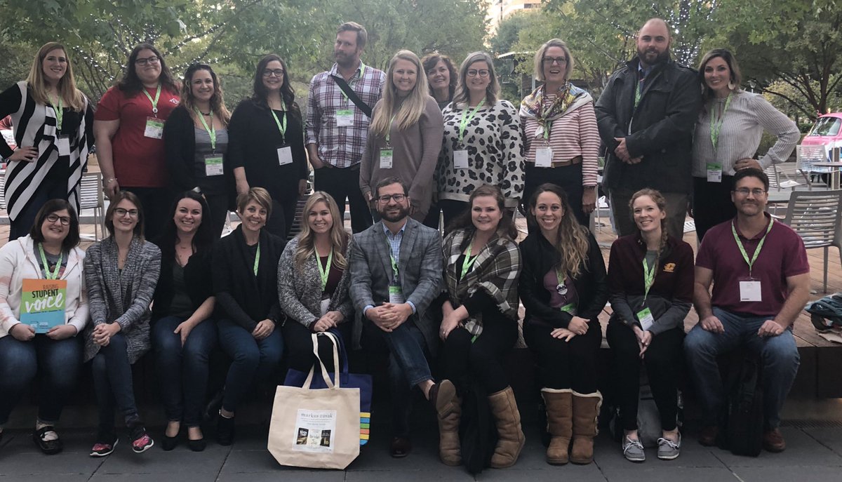 thebillyeastman's tweet photo. Love this group. Having a blast learning at #NCTE18 #CCISDela #CCISDlearns https://t.co/Z2Nq5pZP2e