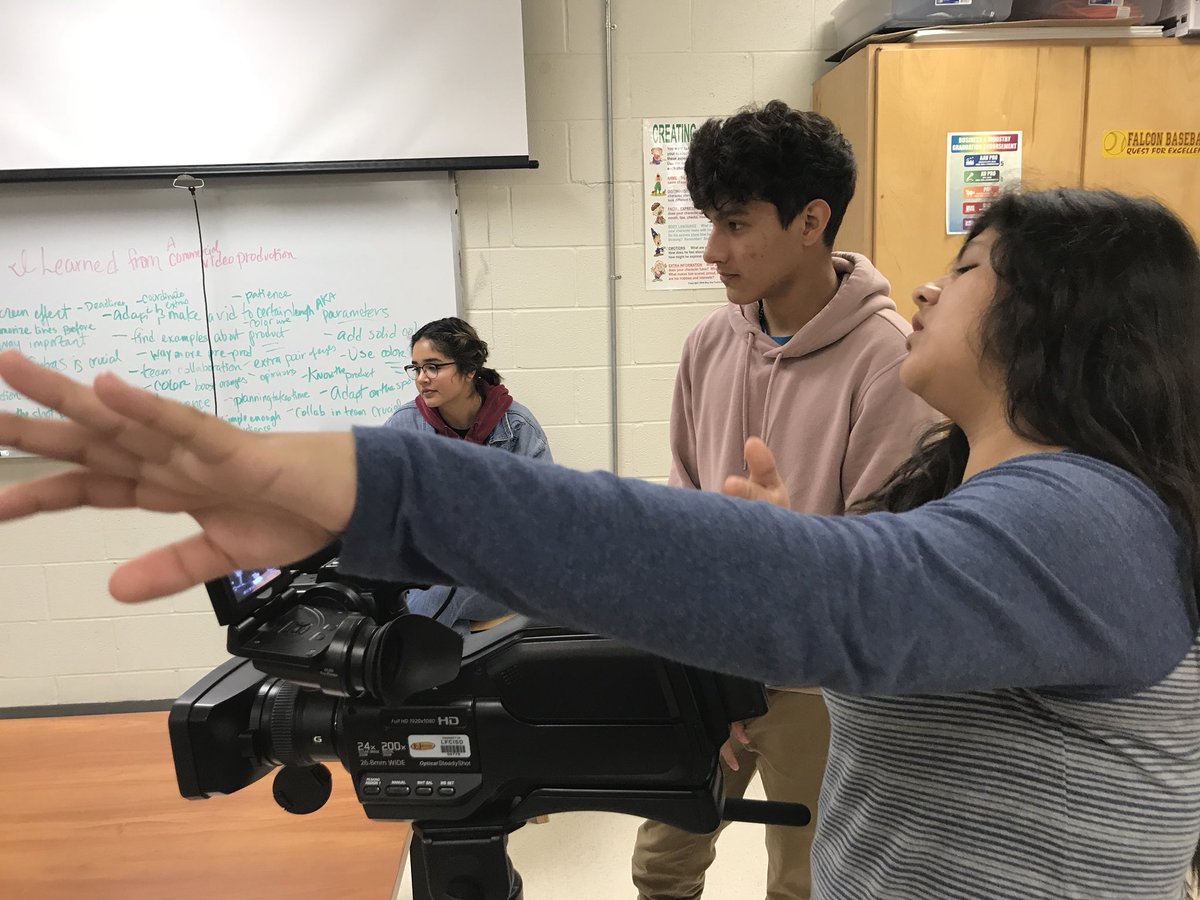 LFMediaPro's tweet image. It was a very productive week at Mrs Torres’ LFHS media tech studio classroom🎬 groups working on their music video filming  #production #cte #lfhs 
This is the principles level course 
Proud of their work!