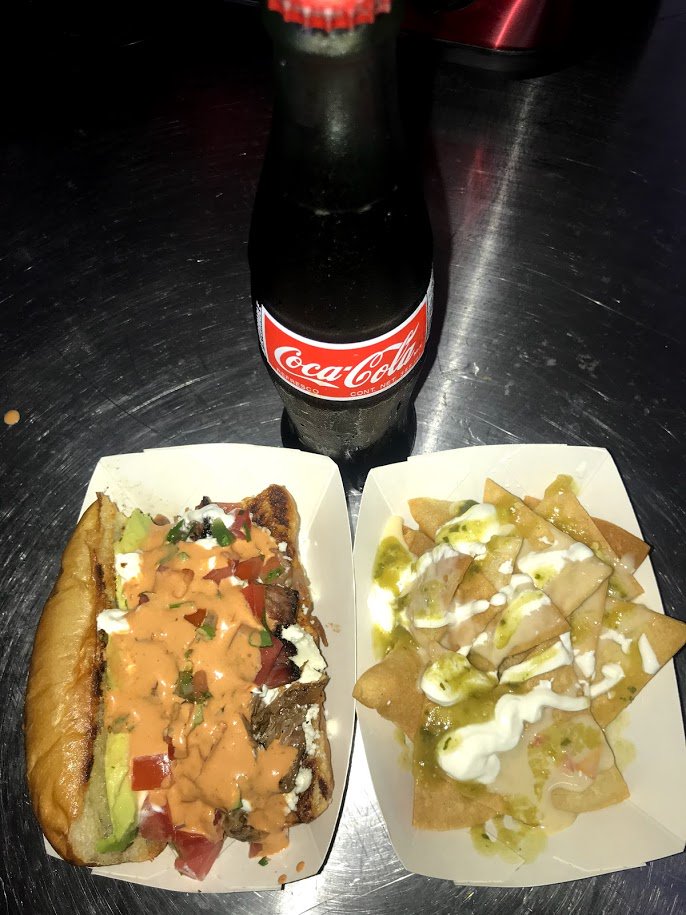 PacoYNanis's tweet photo. Try this #trio for $10 tomorrow at Klaus Brewing Company from noon-9ish. Use CODEWORD: TRIO 
#Pico Mi #Torta
#Nachos #Snacks
#Coke https://t.co/uARDxhst3B