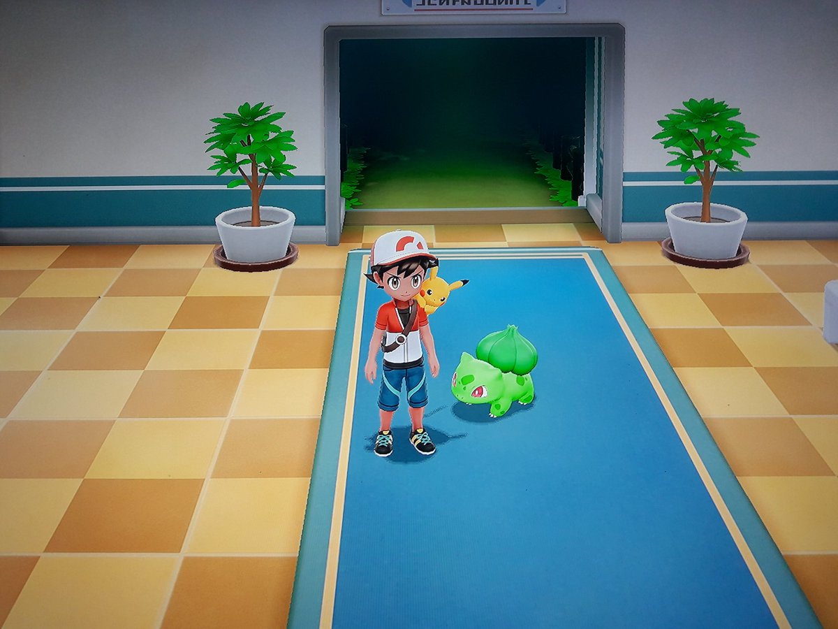 AzureMeteorite's tweet photo. Shiny Bulbasaur after a Pidgey chain combo of 32 in Viridian Forest! #PokemonLetsGo #Shiny #ShinyPokemon https://t.co/7tNmFomSud