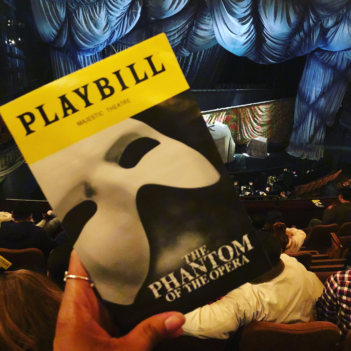 EKCroffie's tweet photo. SO THRILLED I experienced @PhantomBway for the first time on stage with the STUNNING @aliewoldt - seriously cannot wait to see what you do next Ali - @crawdady21 &amp; @jtforbach!! 💙🖤 that score just fills your soul! #PhantomBway #Phantom30 #AngelofMusic https://t.co/8OiMenomuI