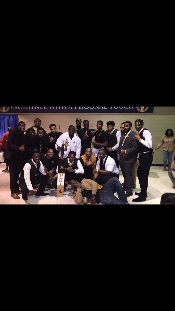 SyrieTyler's tweet image. THIS SHIT IS FOREVER‼️🦍
#ThetaTheta Who Ya Wit?❄️❄️