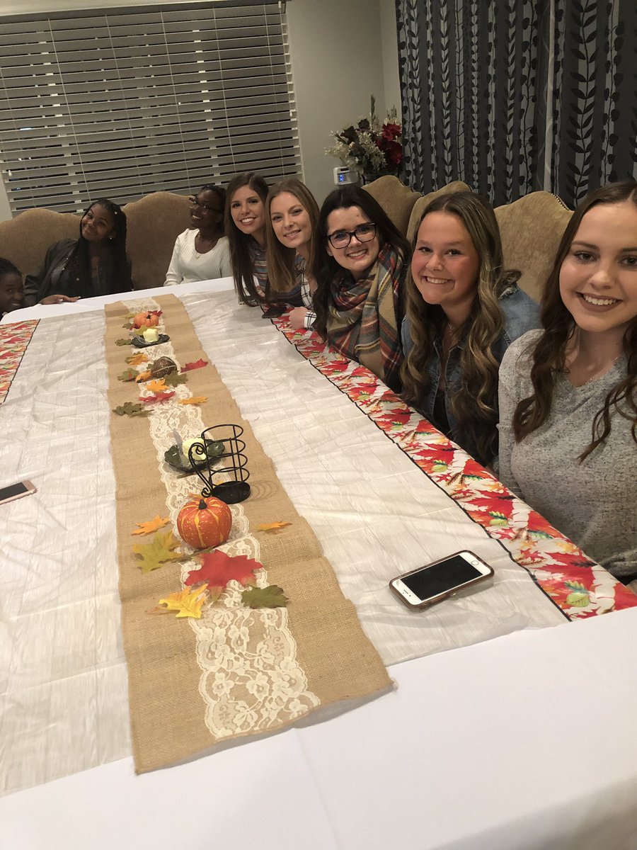 krystleburt's tweet photo. These kids right here (plus a few that are missing) are the reason I love my job! I am truly blessed to have such amazing and loving students in my life! #Friendsgiving #studentachievement https://t.co/PEIvBpuXYX