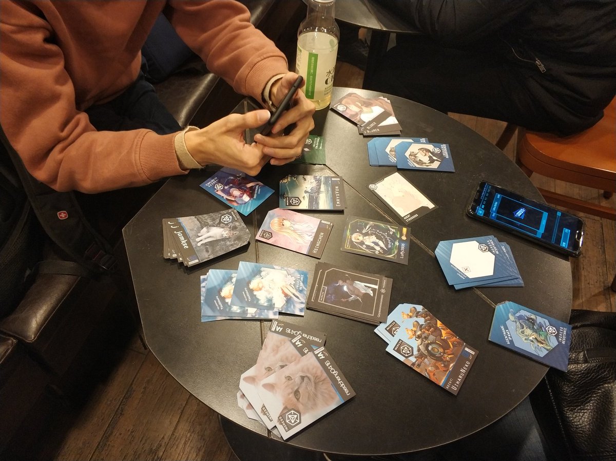 cardoley's tweet image. #ingress #recursionprime recharging for HK.fighting resistance!