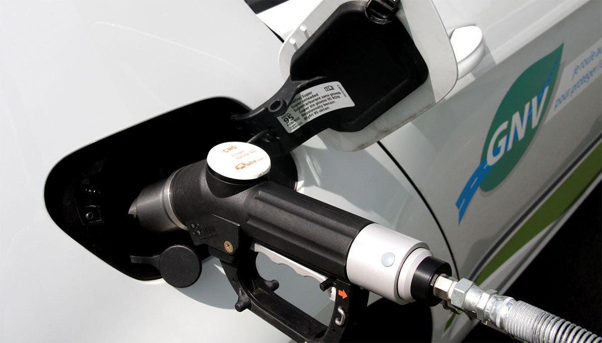 gaz_mobilite's tweet photo. Face à la hausse du carburant, la voiture #GNV s'impose en alternative #GiletsJaunes
https://t.co/NVcn1Bpjz4 https://t.co/sCiUx84Dhq