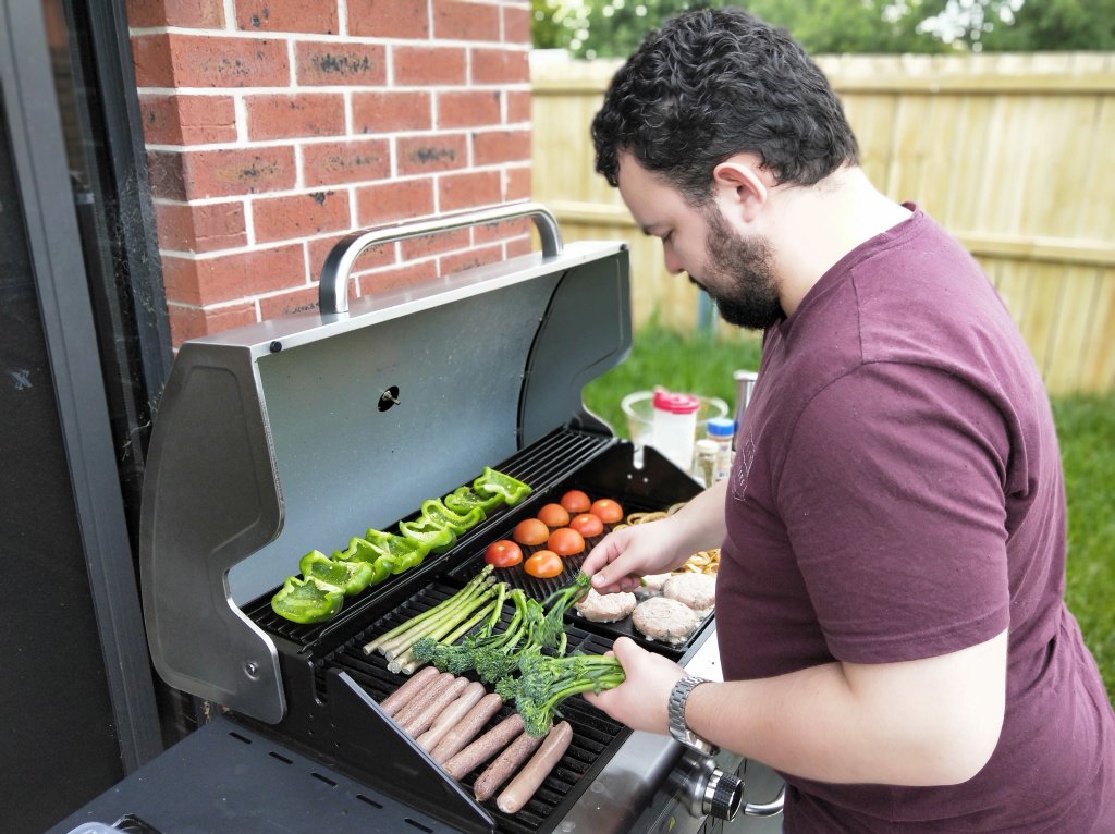 ThreeViewsOn's tweet image. 5.1 BBQ BONUS! threeviewson.com/2018/11/17/5-1…