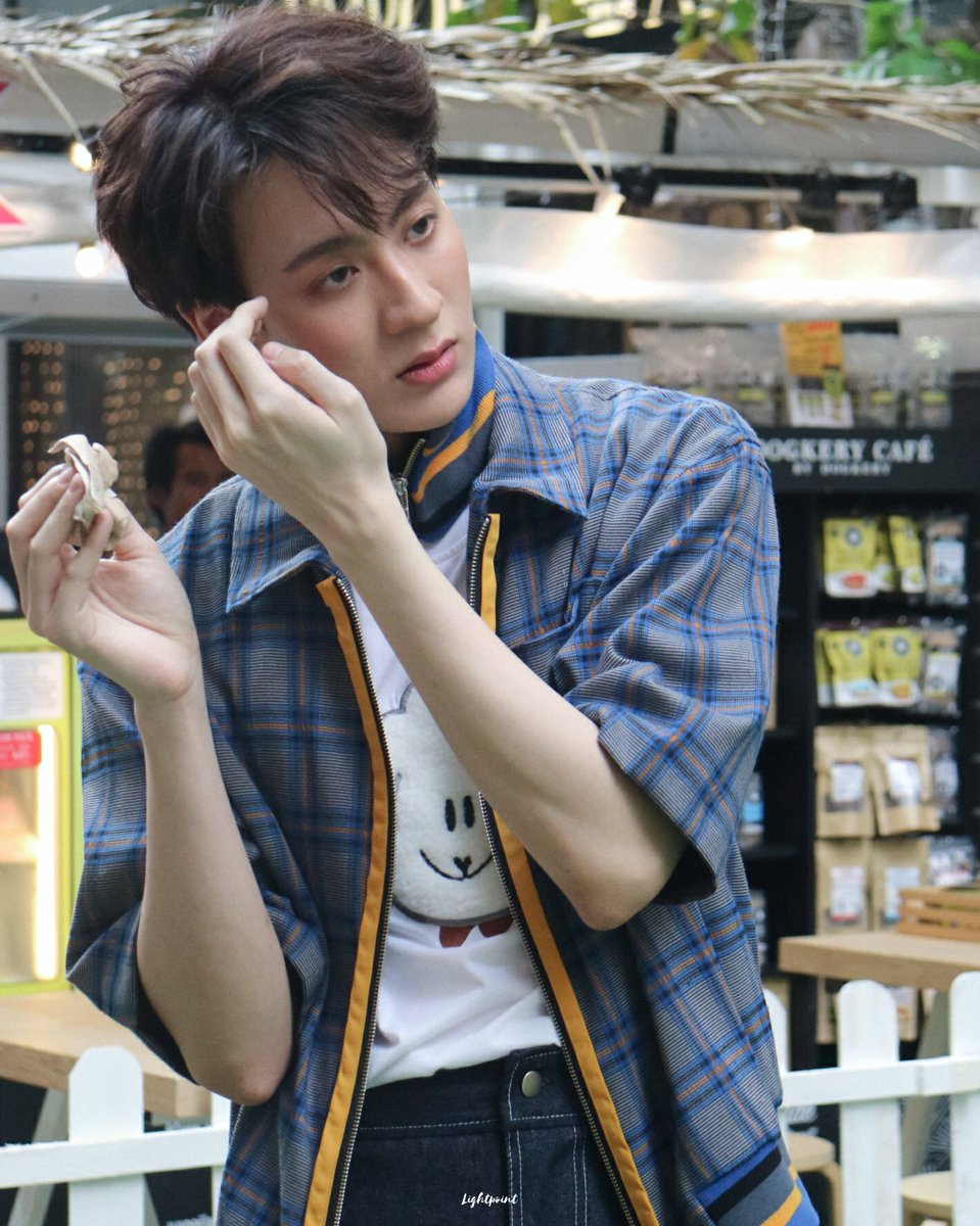 lightpoint tweet media