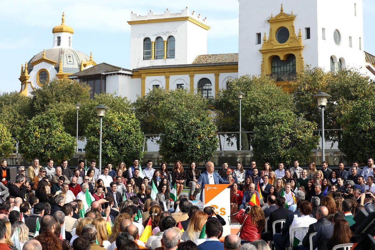 🍊 @javierimbroda "Solo Ciudadanos puede gobernar y cambiar la gestión de la Junta de #Andalucía. El bipartidismo ya nos ha demostrado lo que sabe hacer. Ahora sí ha llegado el momento de Ciudadanos. Ahora sí, <a href="/CiudadanosCs/">Ciudadanos 🇪🇸🇪🇺</a> " #AhoraSíSevilla
