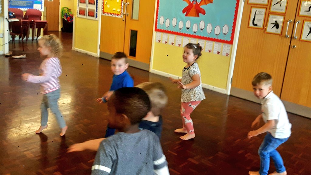 ysgolbrynhedydd's tweet photo. #YBHNPM Our 1st ever P.E lesson yesterday and everyone was SO fantastic and had sooooo much fun!!! The pics are a bit blurry as the children were so active and great at the activities 👍😉 #DIAIUTF #YBH #YBHnursery #firstPElesson #keepingfit https://t.co/Mki76RpBHe