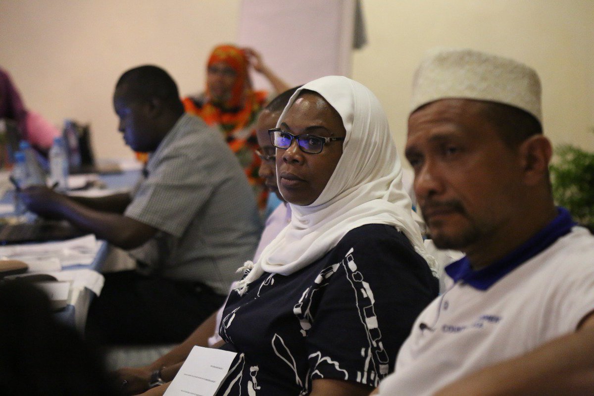 SubcountyAdmin's tweet photo. Through the system, the business community & all wananchi can direct their queries via website or mobile phone to the relevant authorities for timely responses & quality service delivery. #B2GSystem #TapFeedback #ServiceDelivery https://t.co/KMbnP3NtY1