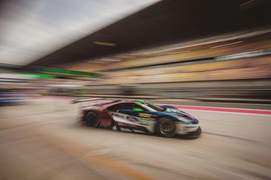 GTendurance_'s tweet photo. #POLEPOSITION at #6hShanghai 🇨🇳 in #GTE PRO for @StefanMuecke007 &amp; @olivierpla #66FordGT!
📷 credits to @drewgibsonphoto

#GoodLuck tomorrow guys!

#FIAWEC #FordPerformance #SM66 #WorldEnduranceChampionship #Shanghai6Hours #wec #6hrShanghai #Endurance #Getoutandrace #fordgt #ford https://t.co/TQ450CmtaC