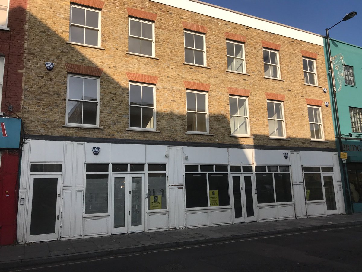 148-154 Stoke Newington Church Street. Council owned, rebuilt a few years ago, violating the council’s own planning guidelines. Still vacant and the cheap wooden features are falling apart now, making it even more of an eyesore. What’s going on <a href="/hackneycouncil/">Hackney Council</a> <a href="/ClissoldLabour/">Clissold Labour</a>?