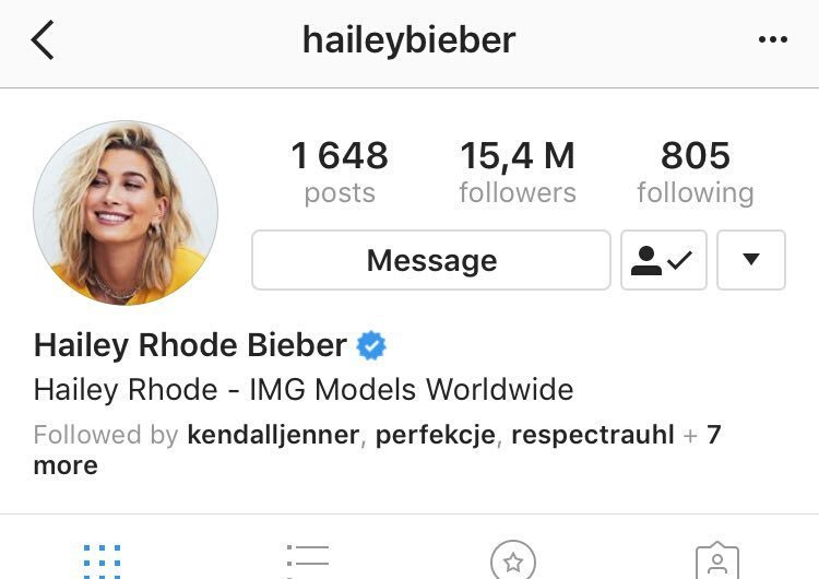squadpurposed's tweet photo. Como vocês reagiram a isso?
Me: Em fase de recuperação.. 😂😮
Eu amo os dois juntos e amo a felicidade dele, mas eu estava em negação e o baque foi grande.. Kkkk
Enfim... Essa é Sra. Bieber.. 💜 https://t.co/Sa1TmoJysn