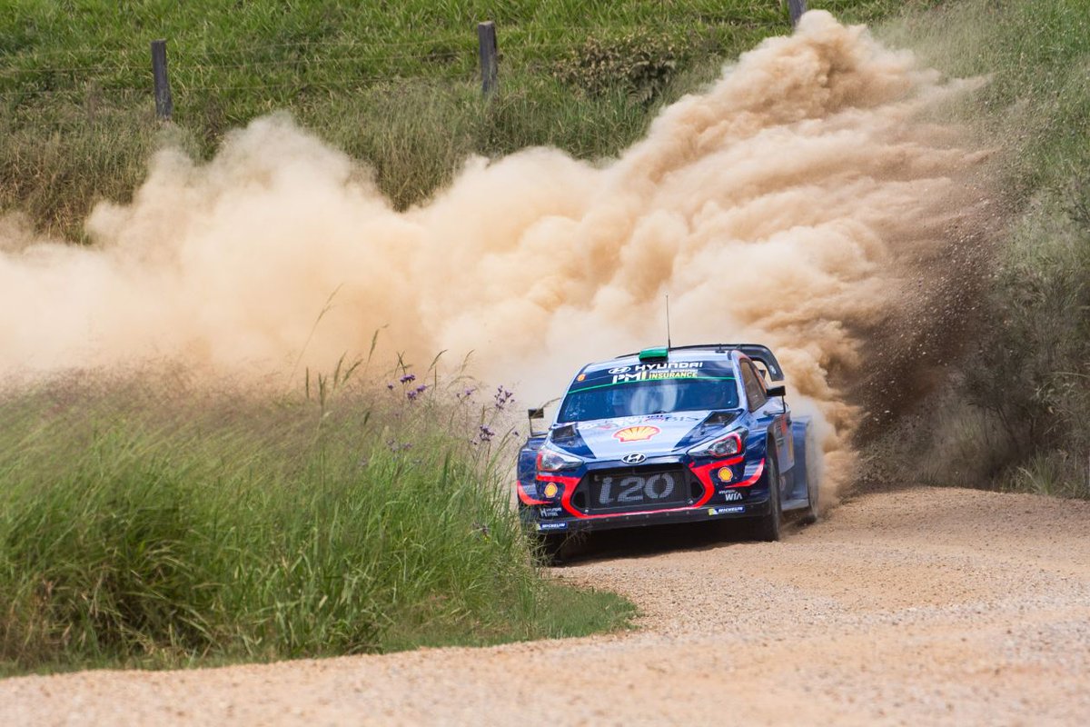 HMSGOfficial's tweet image. #WRC
🏁 O/A after SS18

1. 🇪🇪 Tanak 
2. 🇫🇮 Latvala +21.9
3. 🇳🇿 #Paddon +26.3
4. 🇳🇴 Ostberg +46.6
5. 🇫🇮 Lappi +50.4
6.  🇫🇷 Ogier +1:44.8
7. 🇬🇧 Evans +2:04.6
8. 🇧🇪 #Neuville +2:35.2
9. 🇫🇮 Suninen +2:49.0
10. 🇮🇪 Breen +6:26.8

#HMSGOfficial #RallyAustralia