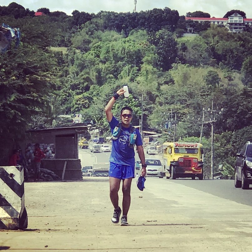 AkoSiObeng's tweet photo. ...yung ilang hakbang nalang at kakain kana ng bulalo kila Mang Vic' Bulaluhan...
#weekendgrinds #weekendwarriors #matindingmiler #monumentummilers #teammatindi #simplehydrationph #simplehydration #roadrunners #igrunnerph #longslowdistance #3weekendsinarow https://t.co/7aPeg7aZUi