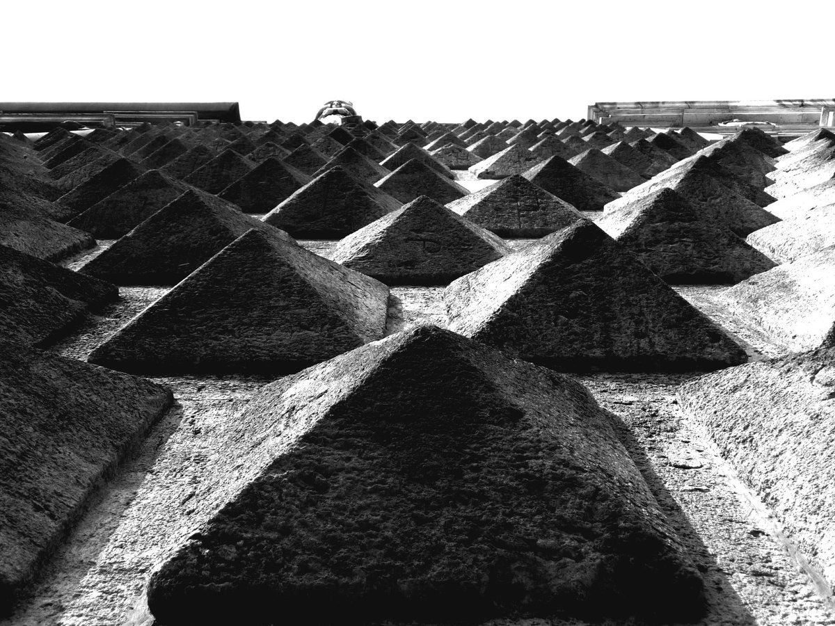 RafyQ's tweet image. Day 4/7 of #bwchallenge #7days7pictures Nominated by 
@shootrstreet No People No text Today I nominate @UweSteiner