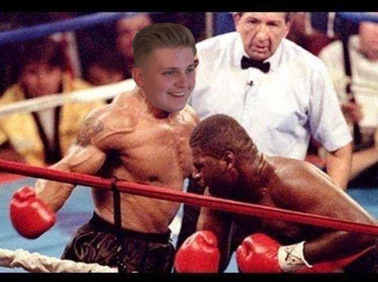 StingraysSevens's tweet photo. The Stingrays would like to wish the best of luck to our multitalented player @CAMJBT , who will be undergoing his first boxing match later on today. #GoGetEmRay #RayDays https://t.co/sMcaRlFg7W