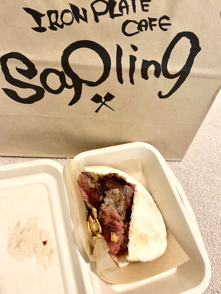 かがわっち 永遠の2等陸士 兵 Twitter પર Today S Lunch Is This Beef Steak Sandwich In All Japan Delicious Foods Fair At Hiroshima Mitsukoshi Department Store 1000 今日のランチは 広島三越 で開催した 今日から ズームインサタデー 主催 全国